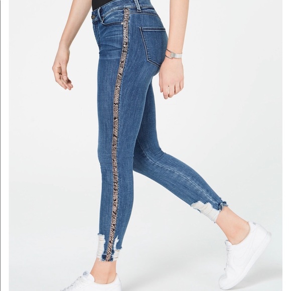 jeans with designs